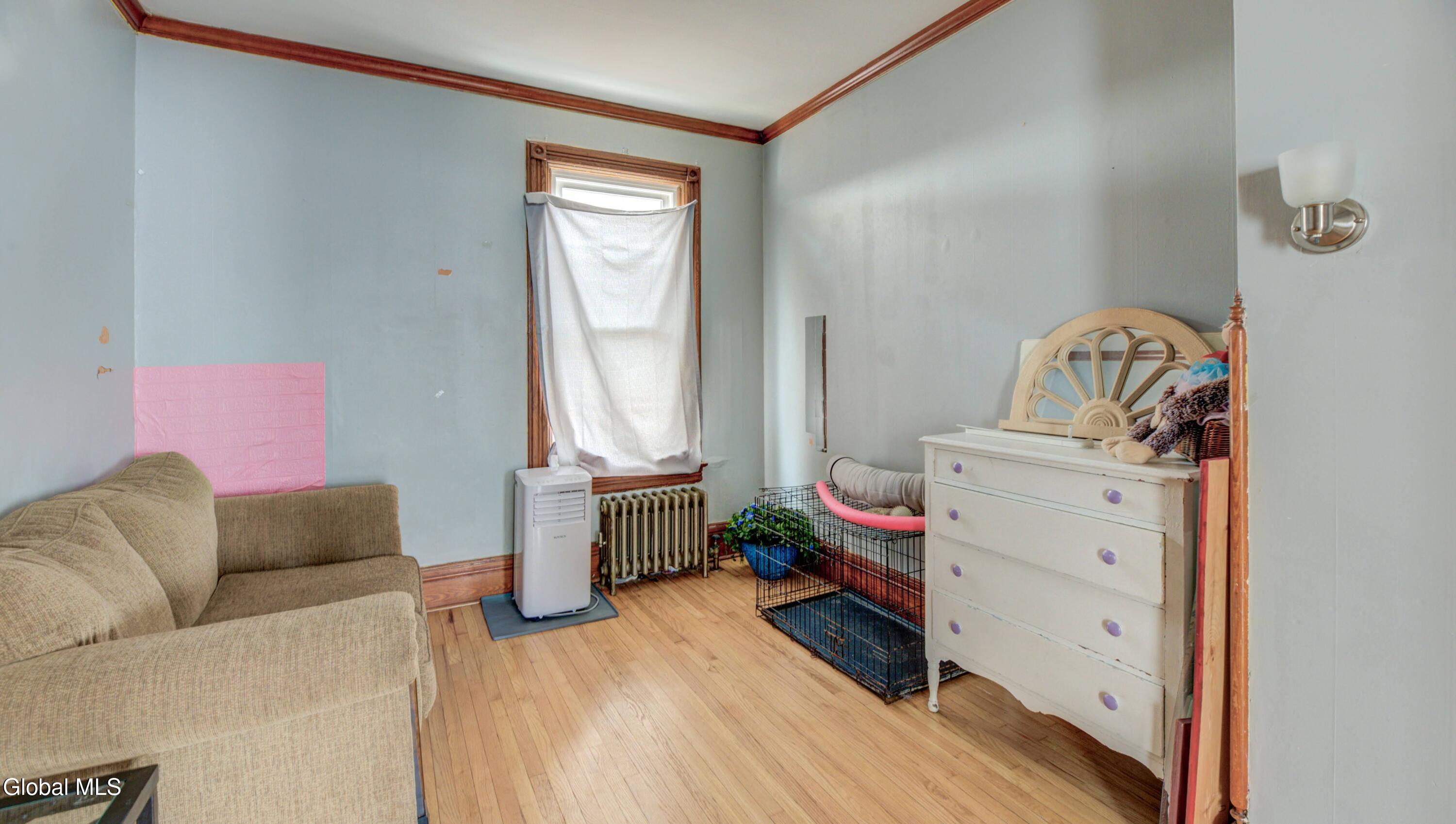 17 2nd Avenue Gloversville NY 12078