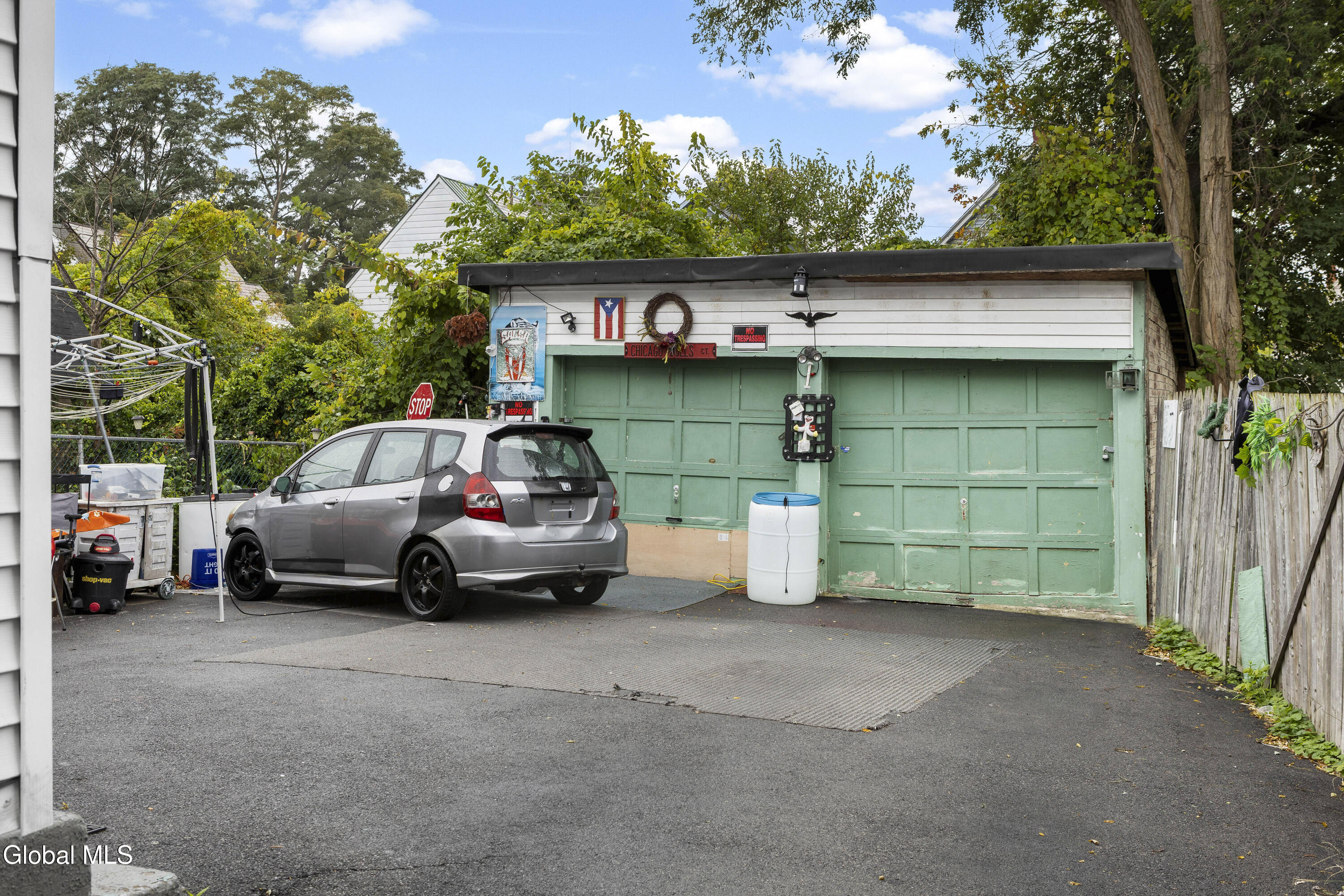 1006 Strong Street Schenectady NY 12307