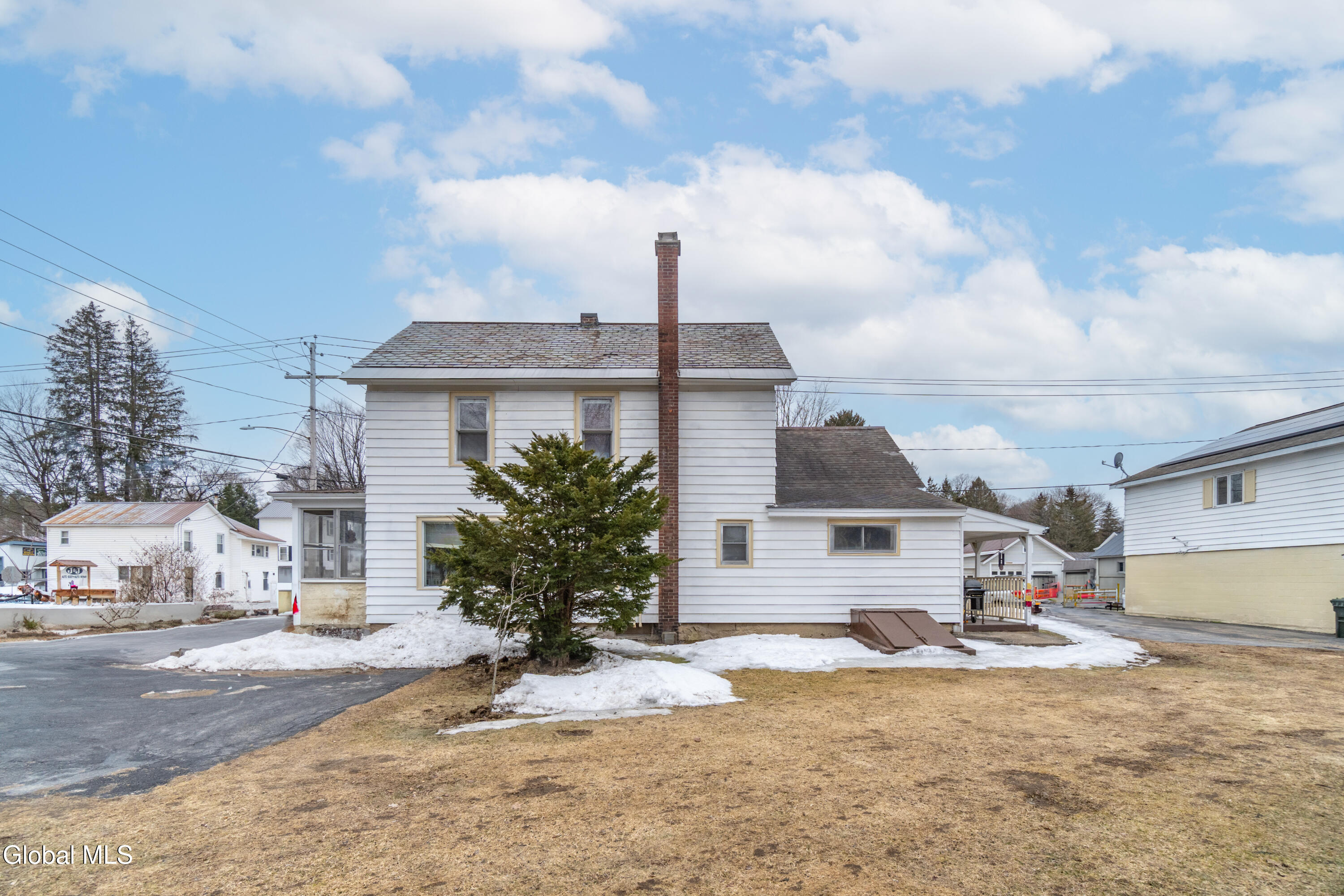 301 Walnut Street Corinth NY 12822