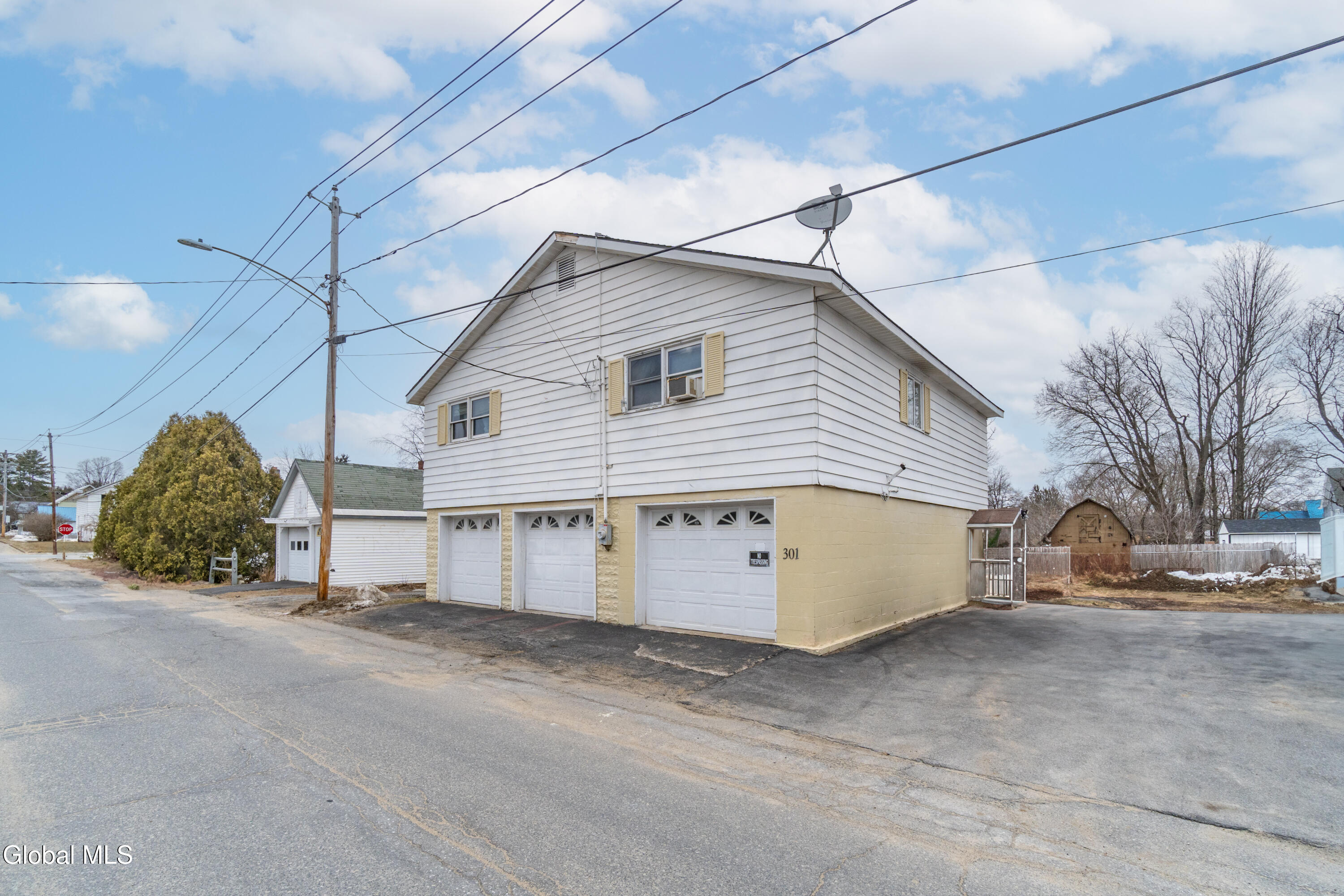 301 Walnut Street Corinth NY 12822