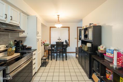 101-103 Stone Ridge Court Guilderland NY 12009