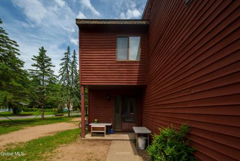 101-103 Stone Ridge Court Guilderland NY 12009