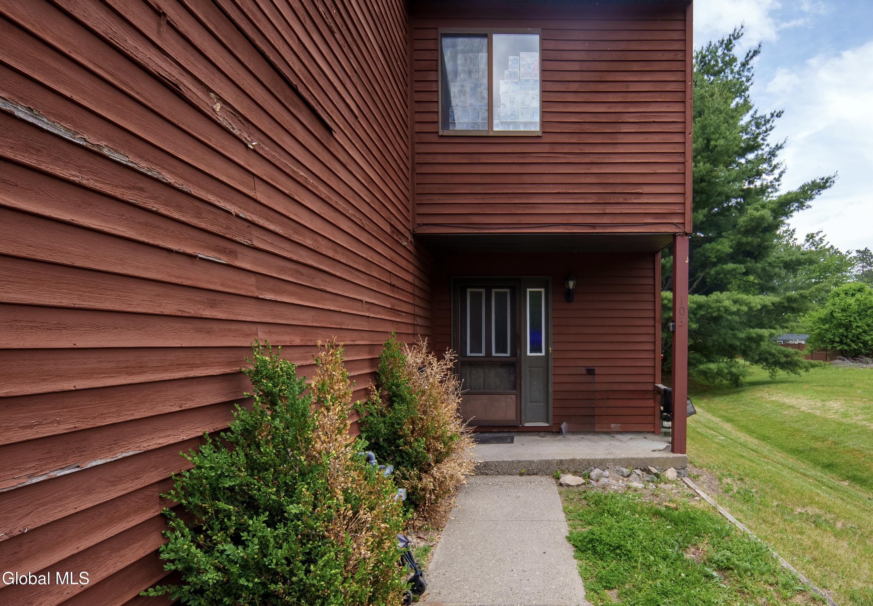 101-103 Stone Ridge Court Guilderland NY 12009