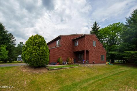 101-103 Stone Ridge Court Guilderland NY 12009