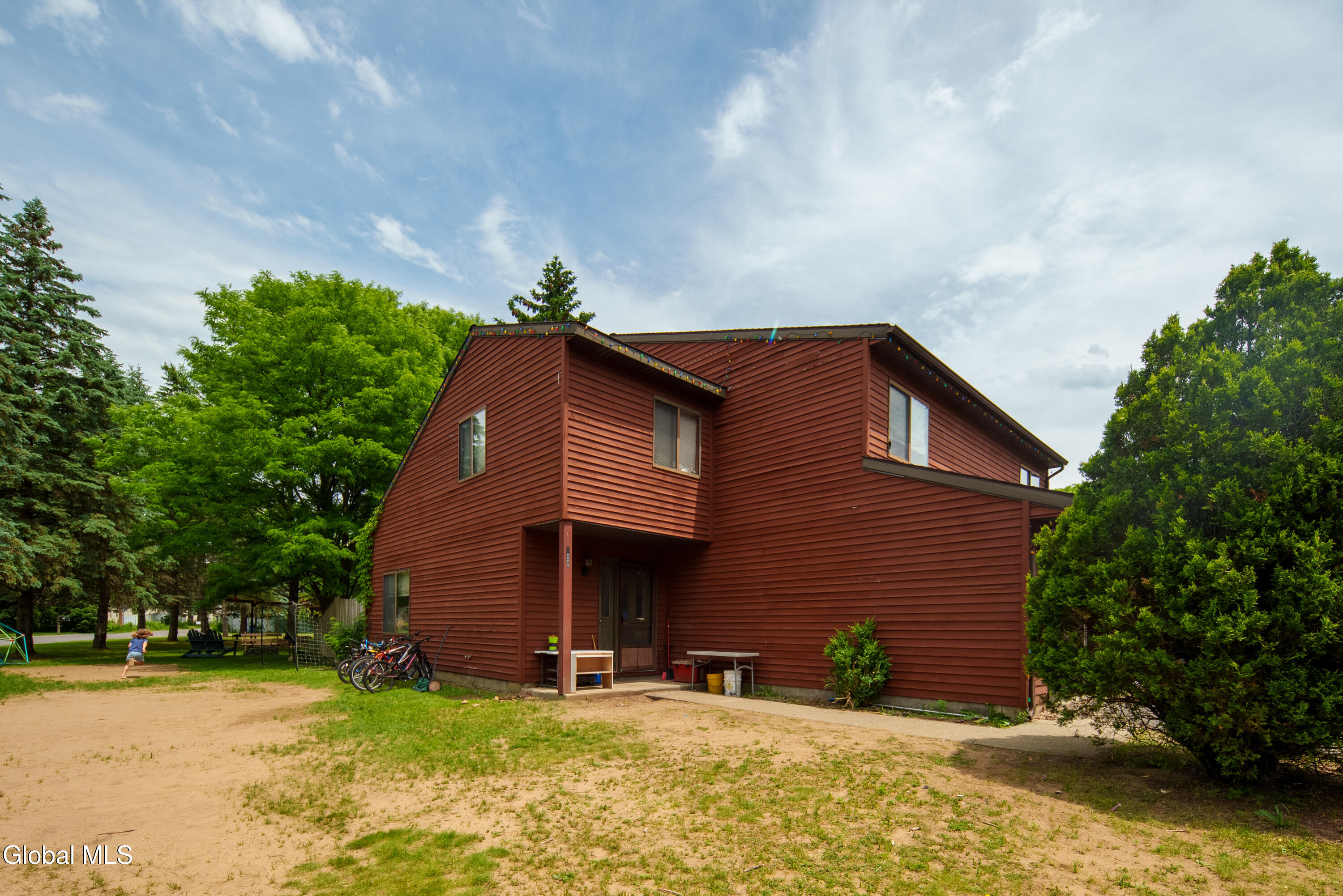 101-103 Stone Ridge Court Guilderland NY 12009