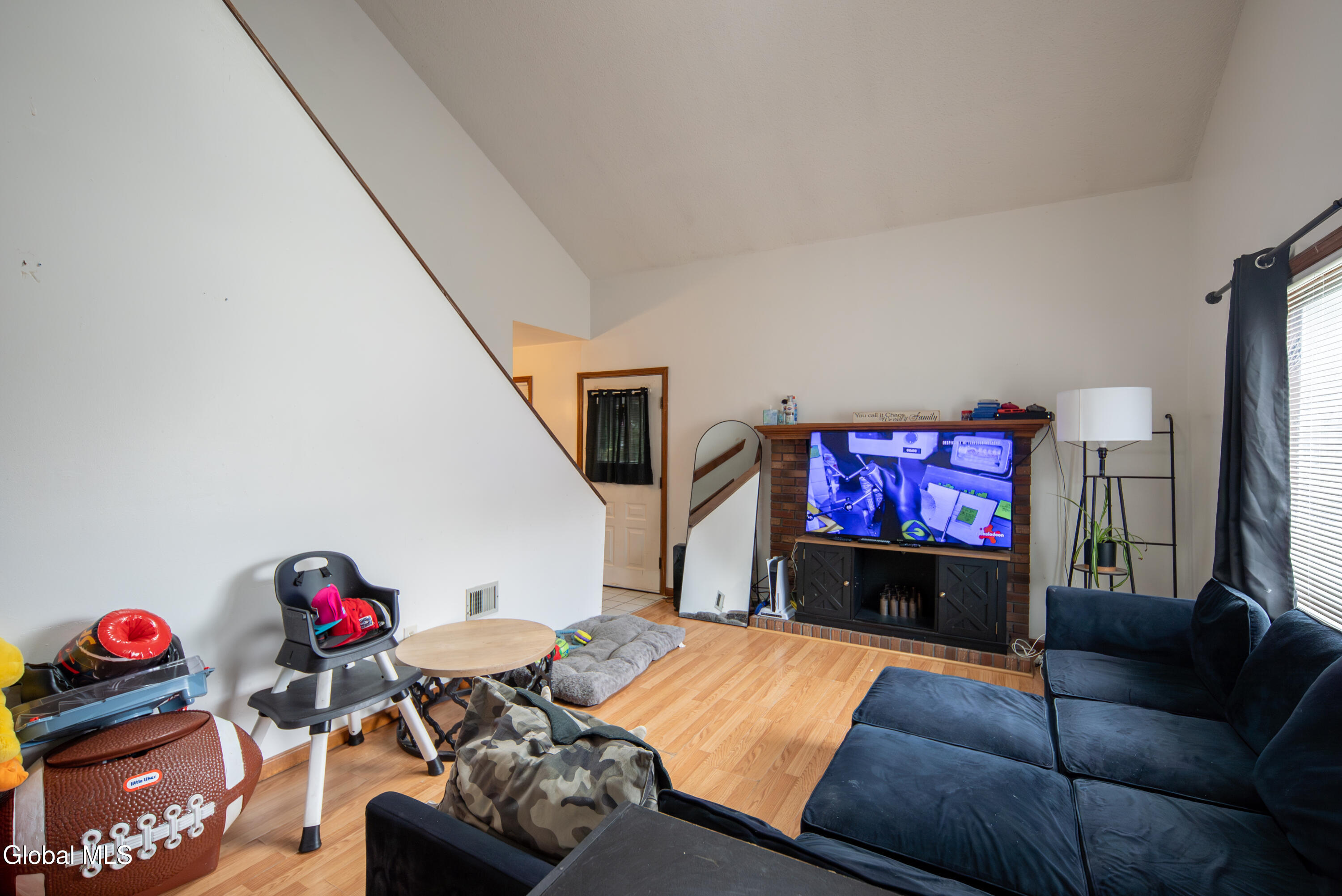 101-103 Stone Ridge Court Guilderland NY 12009