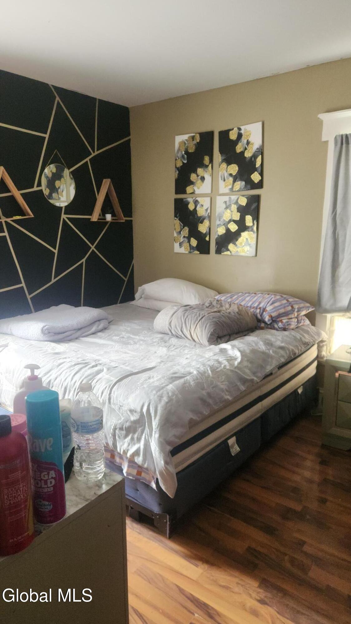 465 Hulett Street Schenectady NY 12307