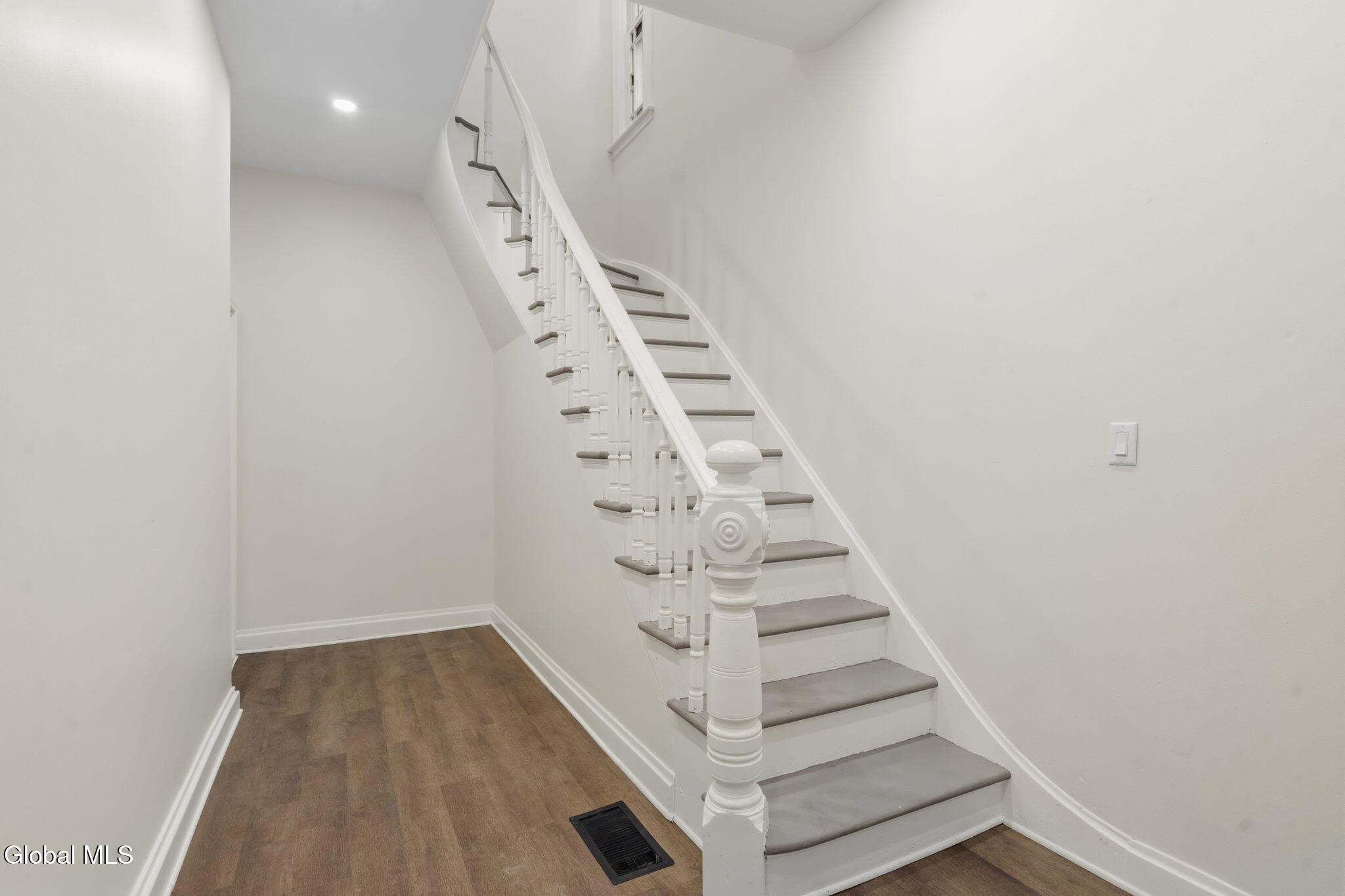 161 6th Avenue Troy NY 12180