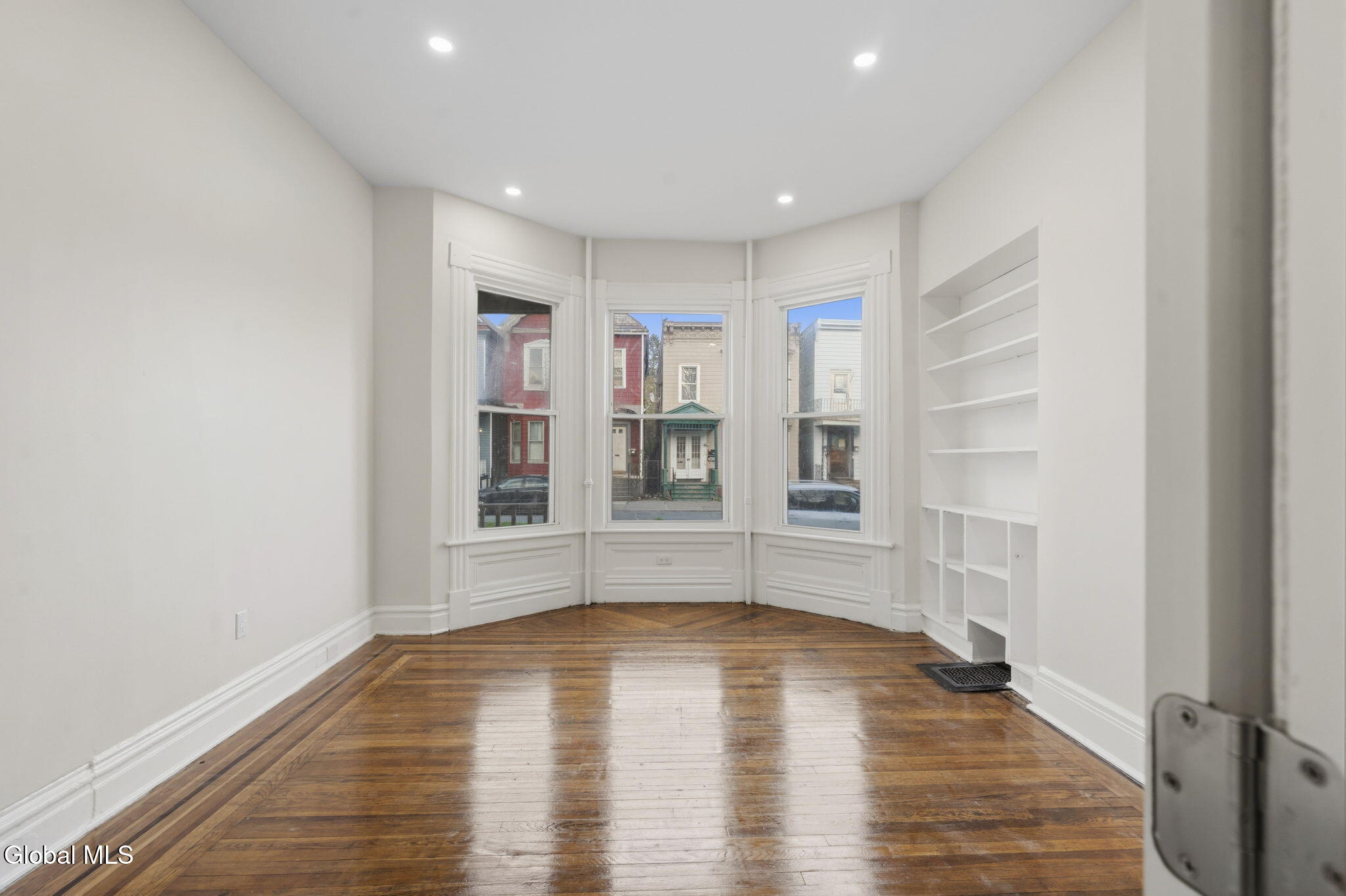 161 6th Avenue Troy NY 12180