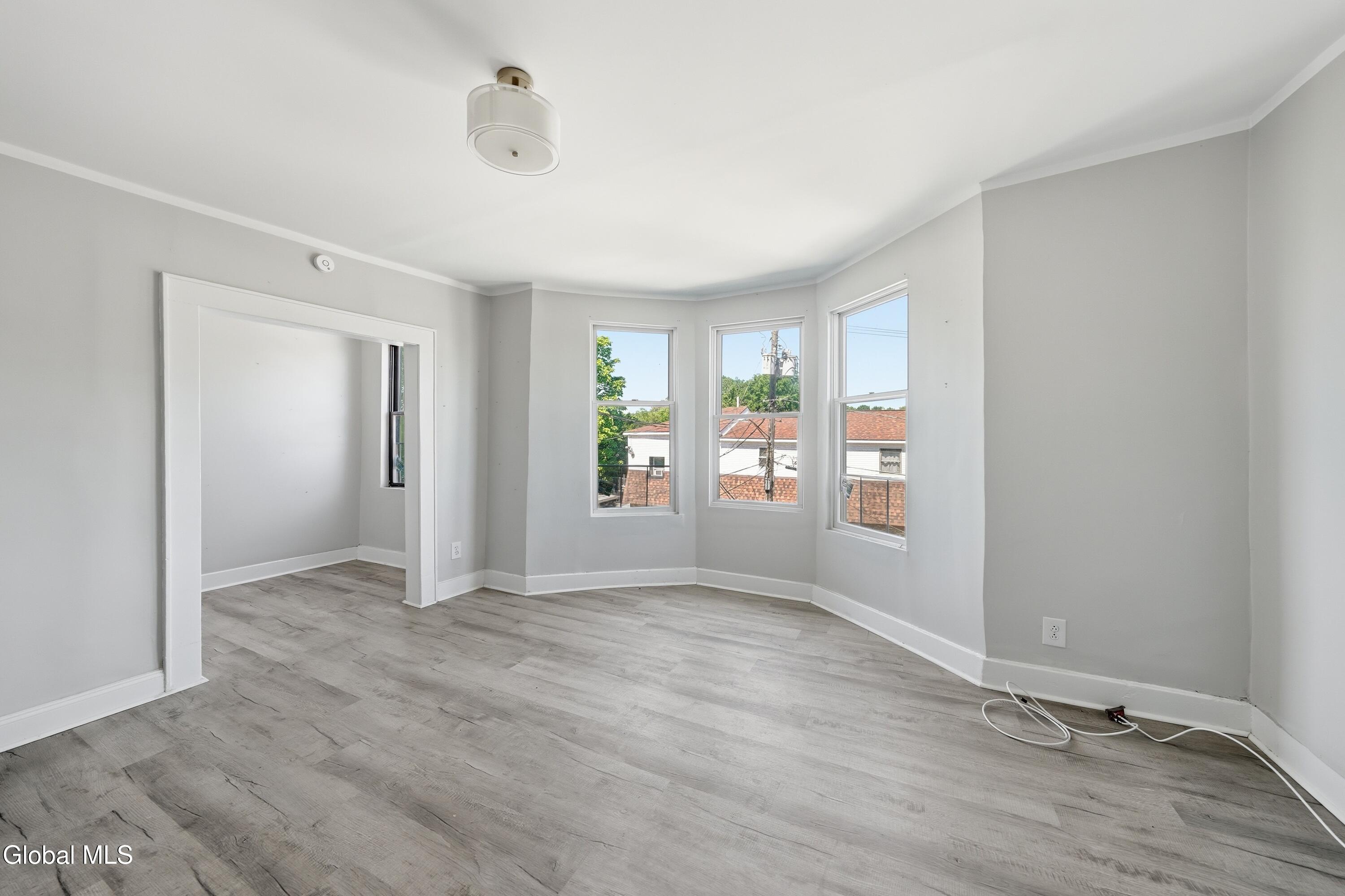 233 S Swan Street Albany NY 12202