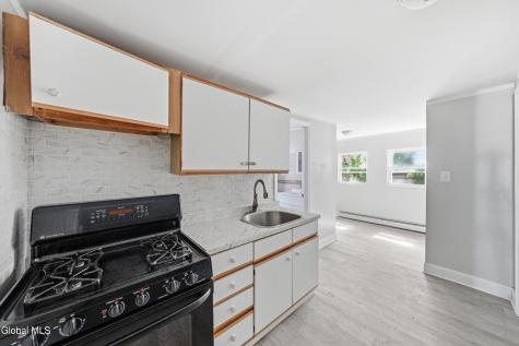 233 S Swan Street Albany NY 12202