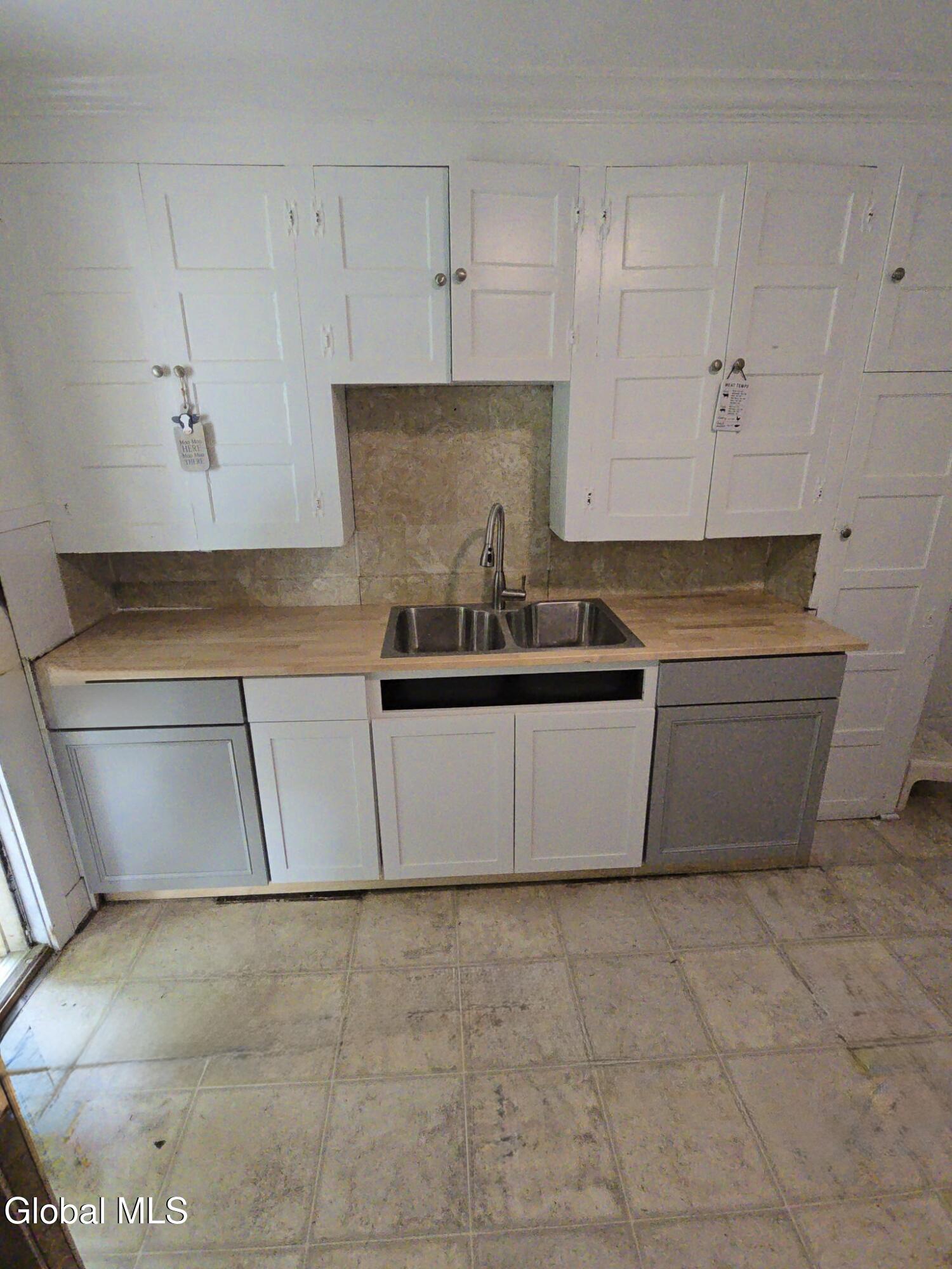 16 Montcalm Street Glens Falls NY 12801