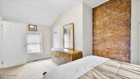 154 Washington Street Saratoga Springs NY 12866