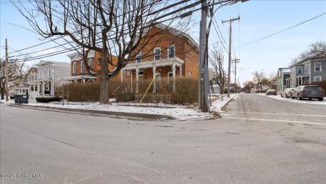 154 Washington Street Saratoga Springs NY 12866
