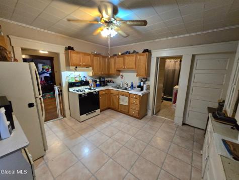 20 Vanwyck Street Gloversville NY 12078