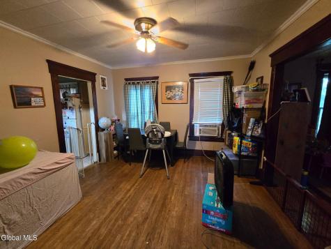 20 Vanwyck Street Gloversville NY 12078