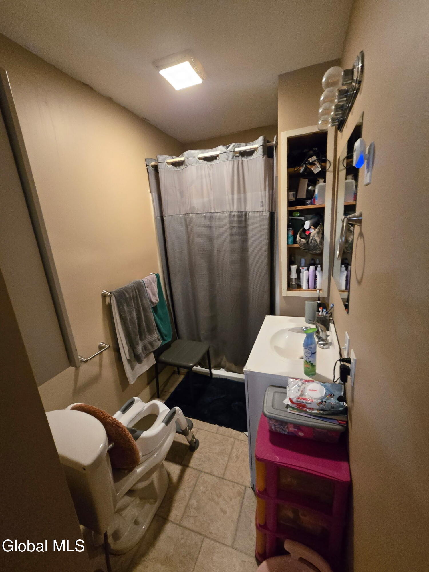 20 Vanwyck Street Gloversville NY 12078