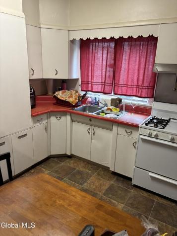26 Pawling Avenue Troy NY 12180