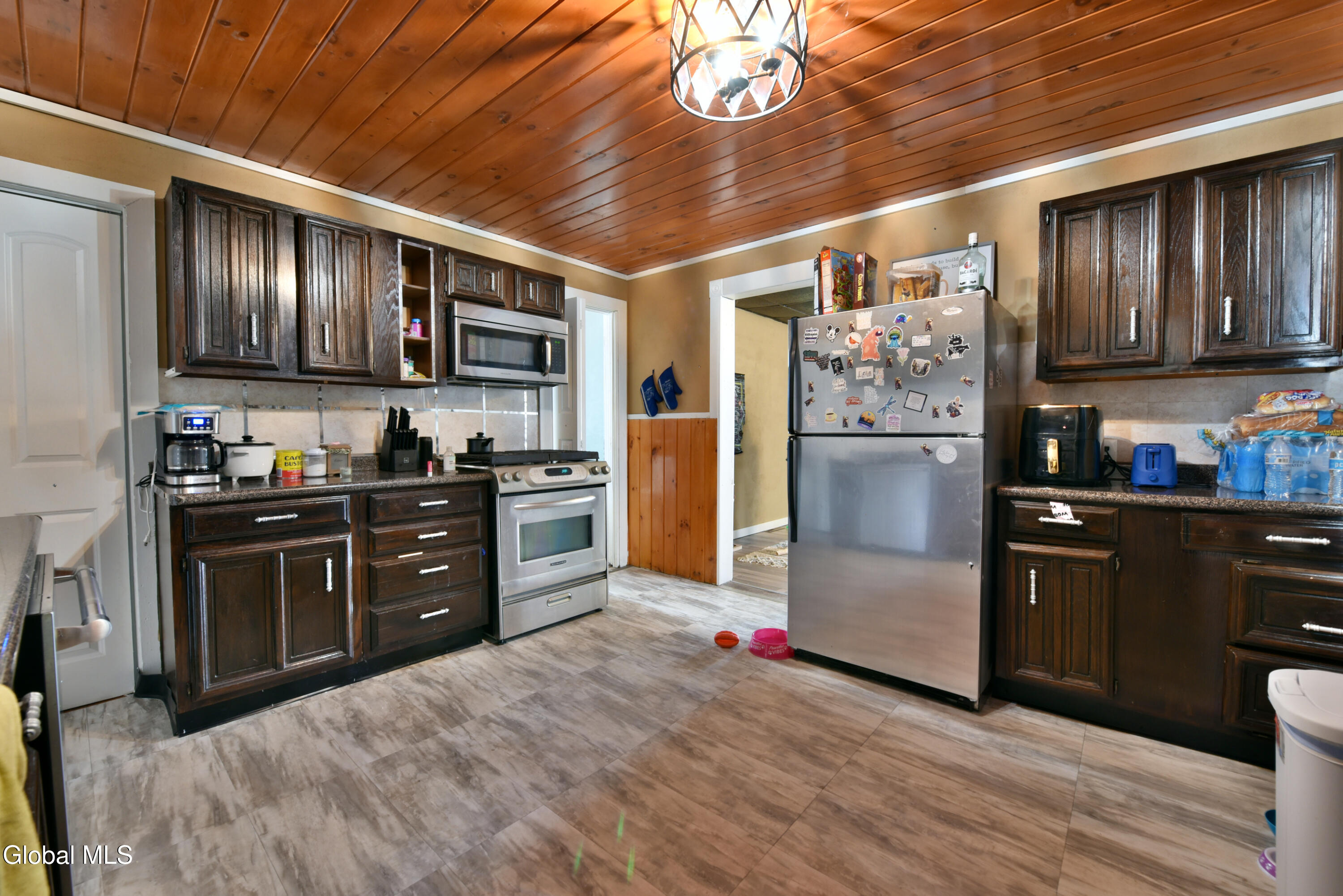 107 Dove Street Johnstown NY 12095
