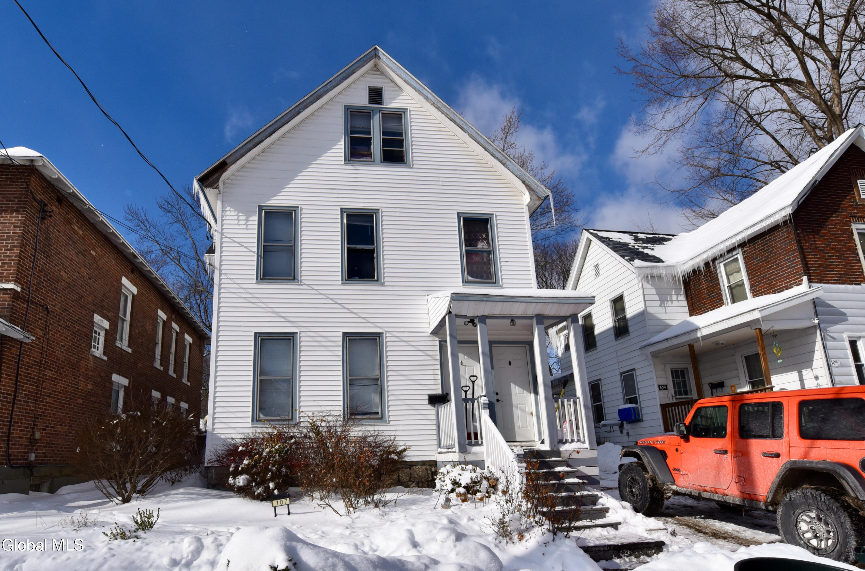 107 Dove Street Johnstown NY 12095
