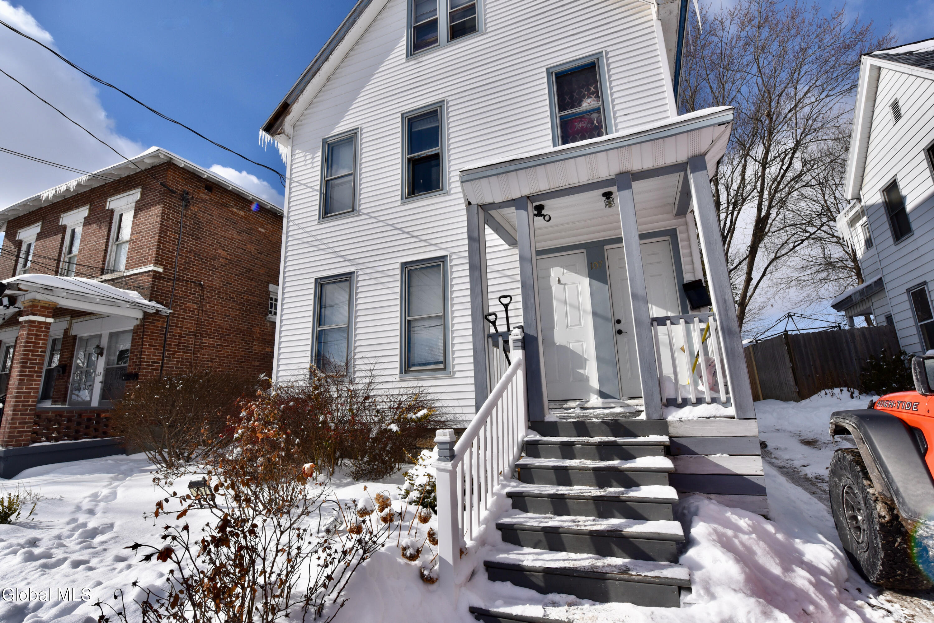 107 Dove Street Johnstown NY 12095