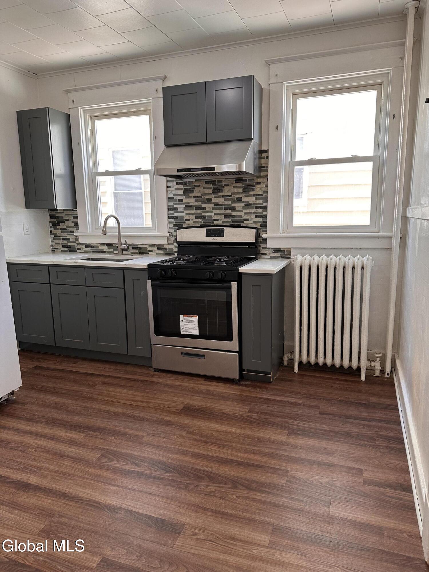 637 Myrtle Avenue Albany NY 12208