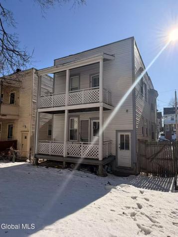 637 Myrtle Avenue Albany NY 12208