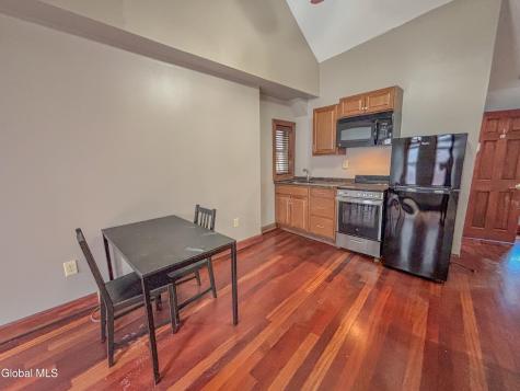 79 Columbia Street Albany NY 12210