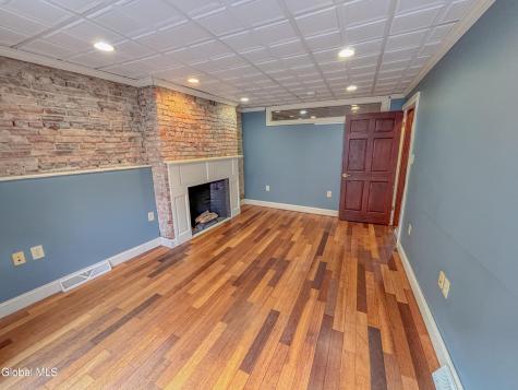 79 Columbia Street Albany NY 12210