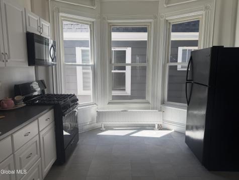 128 6th Avenue Troy NY 12180