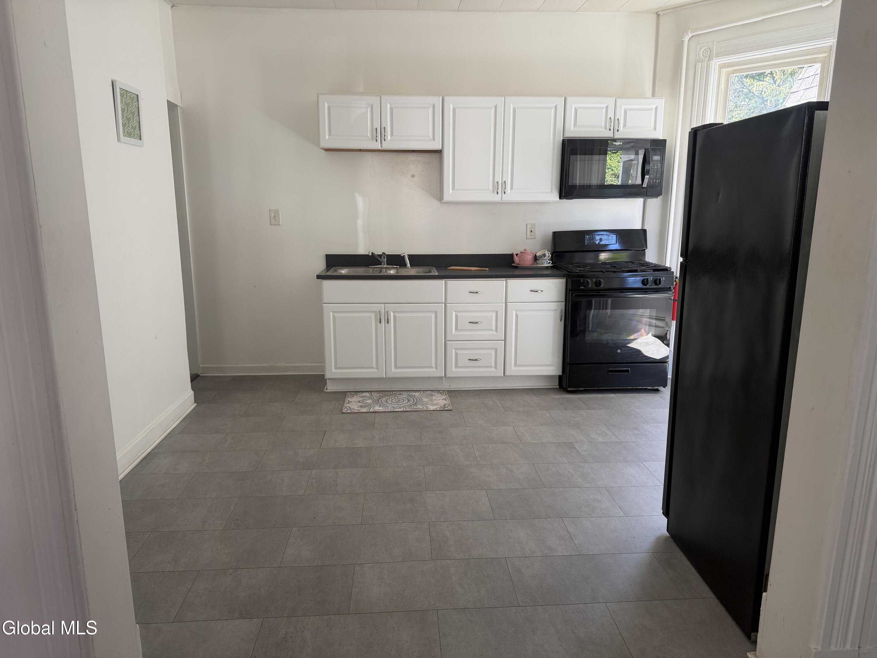 128 6th Avenue Troy NY 12180