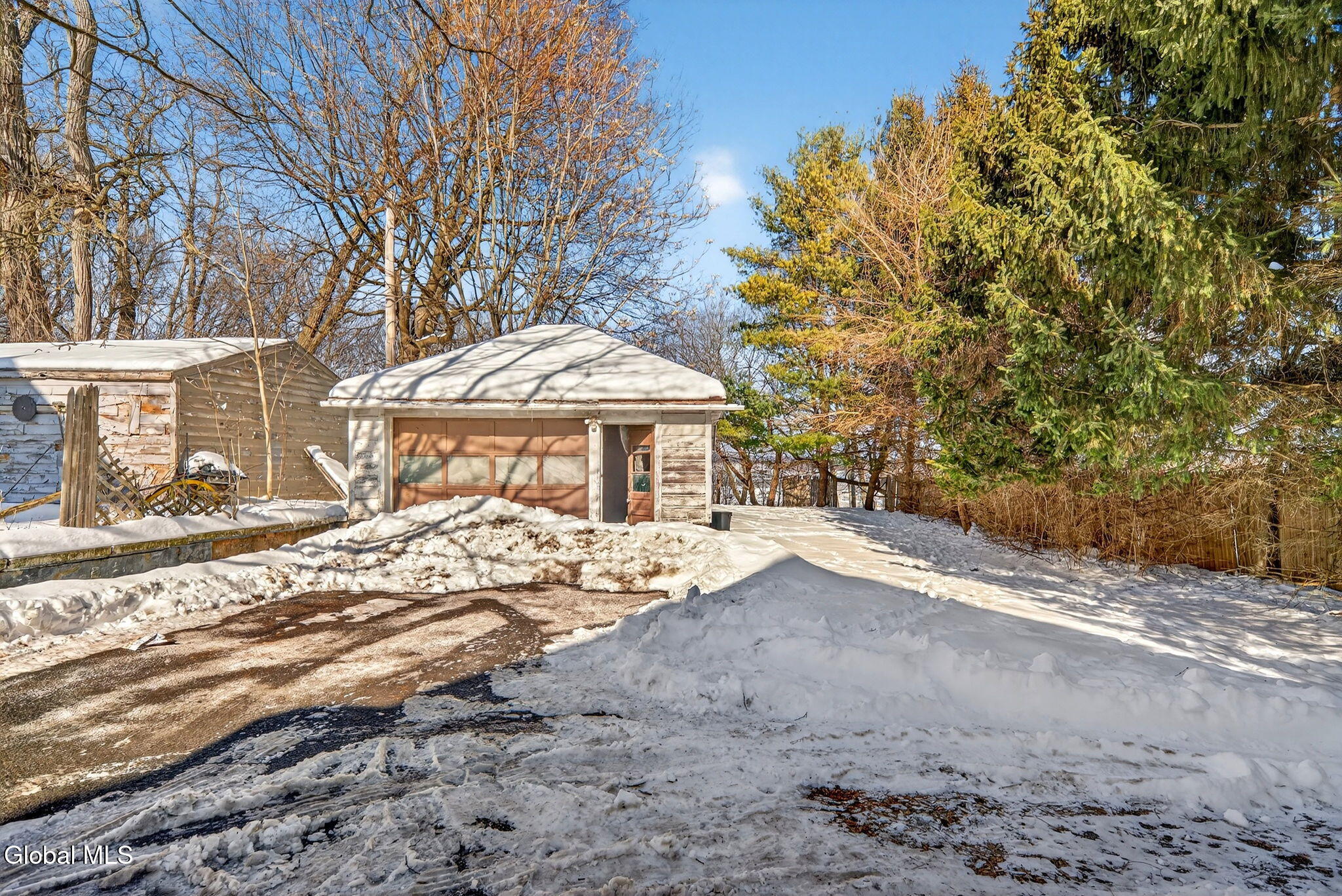 1617 Campbell Avenue Schenectady NY 12306