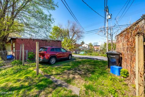 435 3rd Street Troy NY 12180