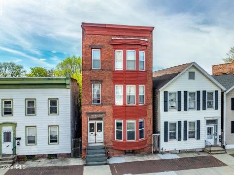 435 3rd Street Troy NY 12180