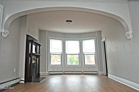435 3rd Street Troy NY 12180
