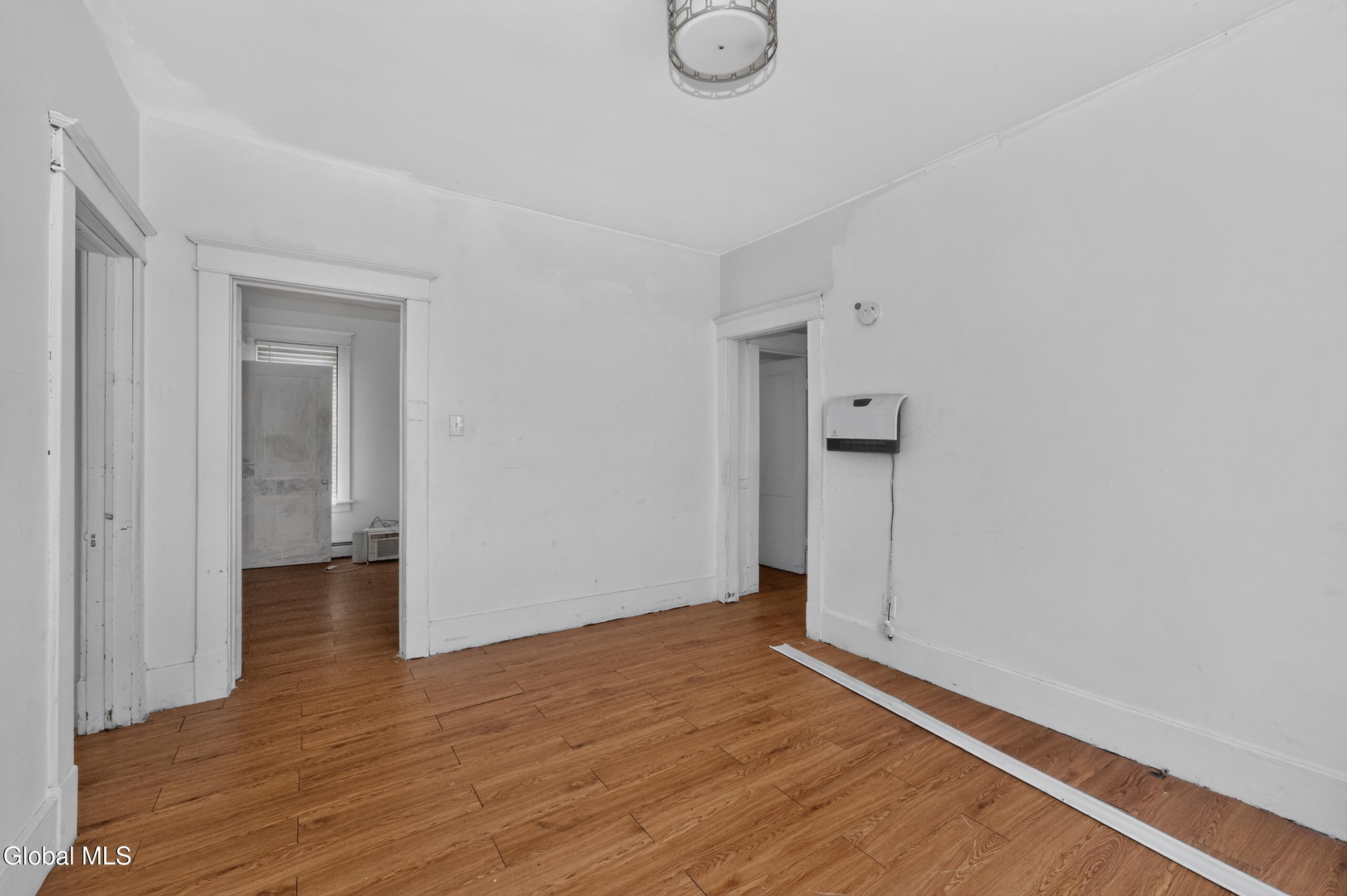 267-269 Vrooman Avenue Amsterdam NY 12010