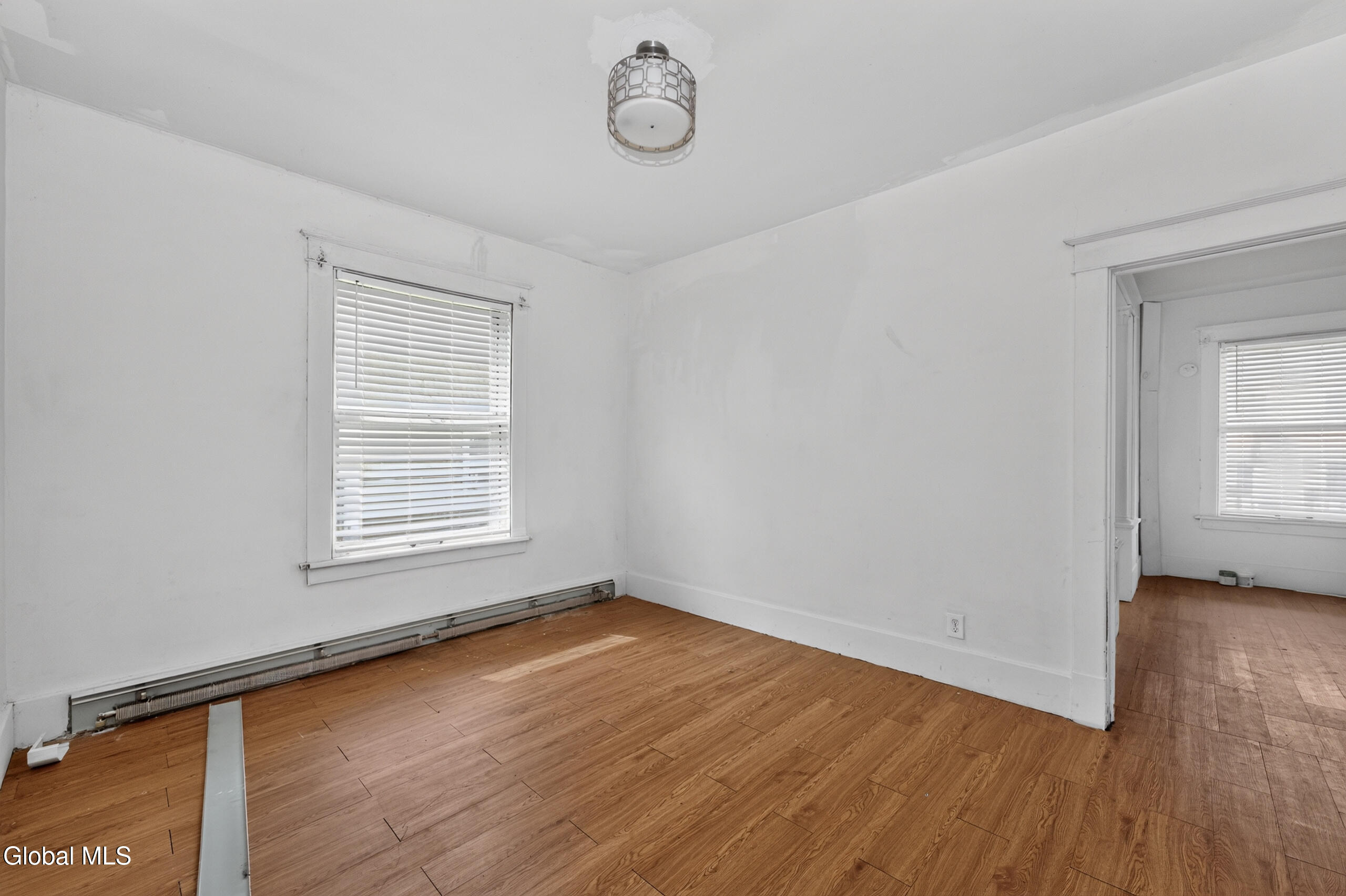 267-269 Vrooman Avenue Amsterdam NY 12010