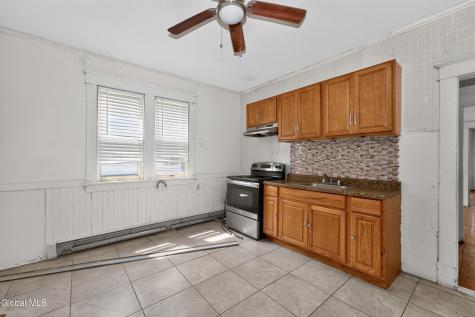 267-269 Vrooman Avenue Amsterdam NY 12010