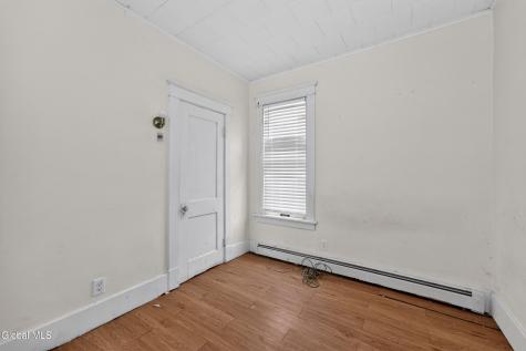 267-269 Vrooman Avenue Amsterdam NY 12010