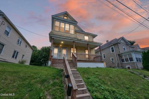 267-269 Vrooman Avenue Amsterdam NY 12010