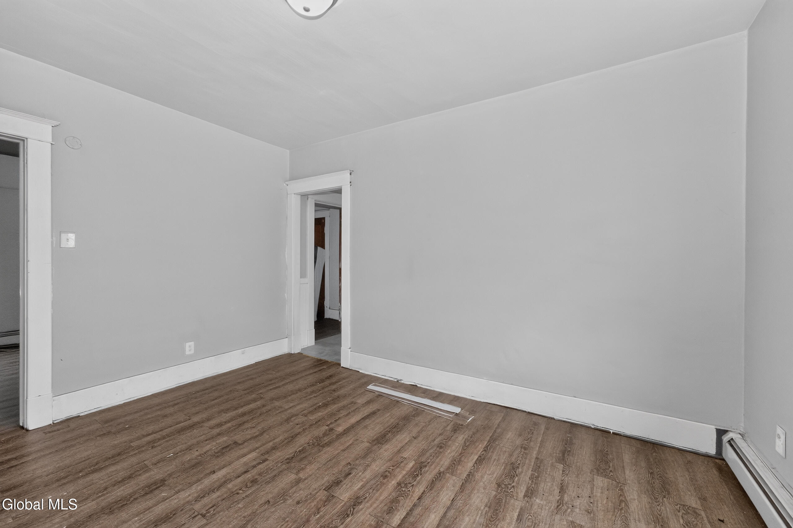 267-269 Vrooman Avenue Amsterdam NY 12010