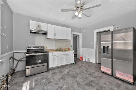 267-269 Vrooman Avenue Amsterdam NY 12010