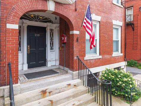 210 Union Street Schenectady NY 12305