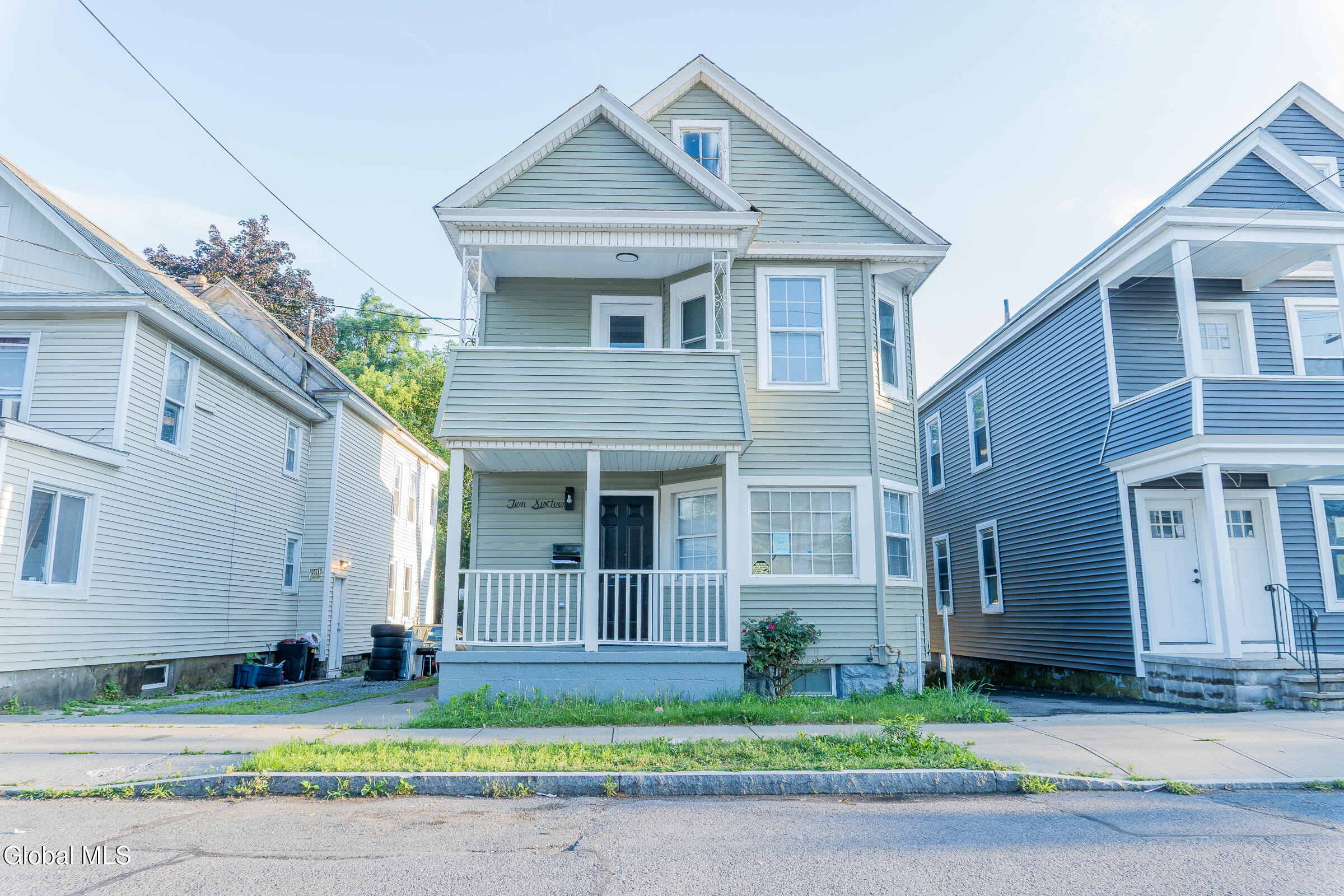 1016 Strong Street Schenectady NY 12307