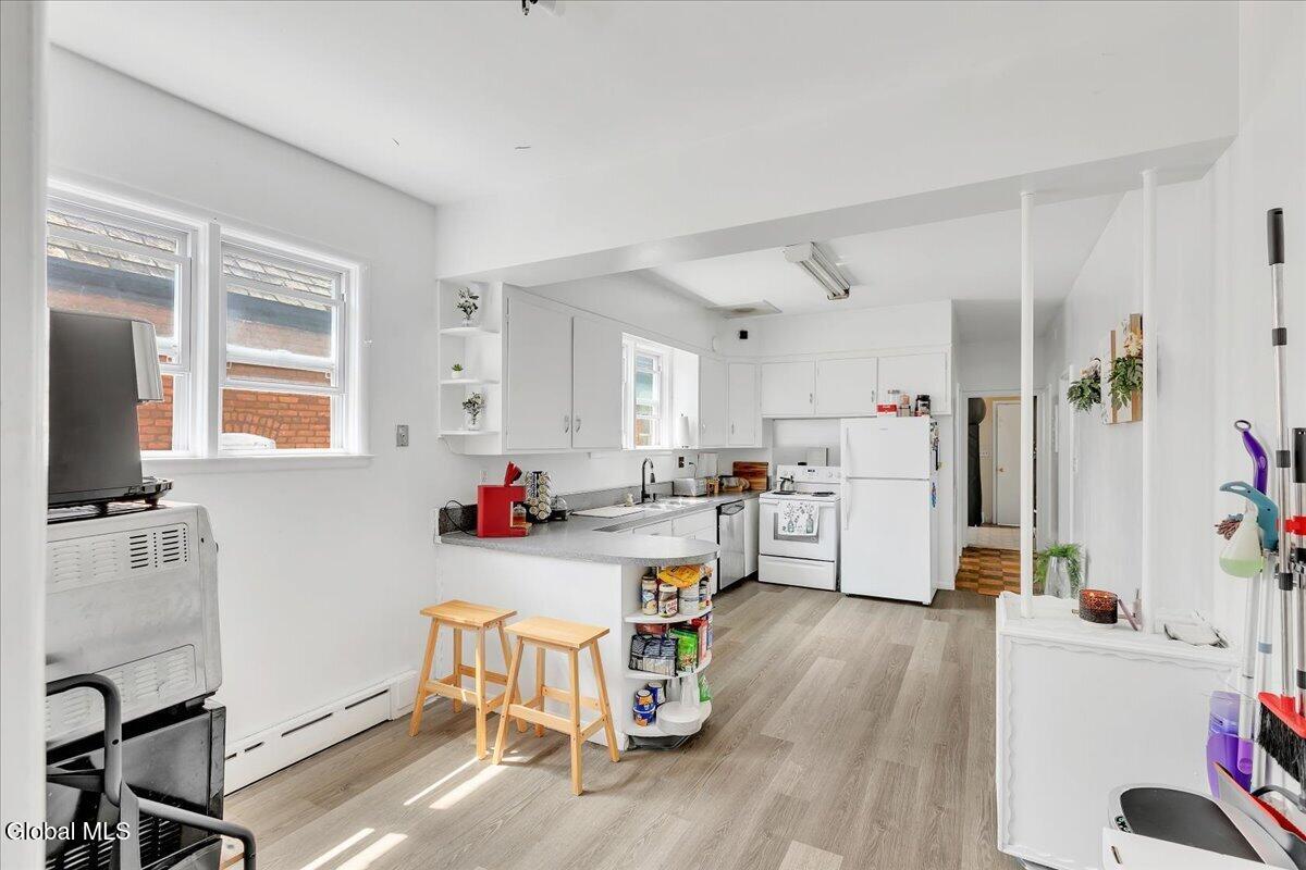 1517 Van Vranken Avenue Schenectady NY 12308