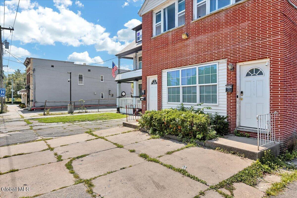 1517 Van Vranken Avenue Schenectady NY 12308