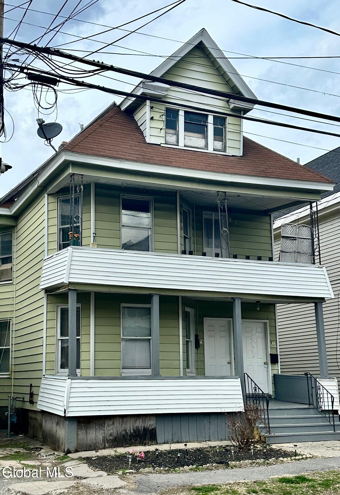 79 Robinson Street Schenectady NY 12304