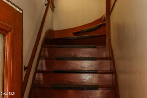 5 Moore Street Albany NY 12202