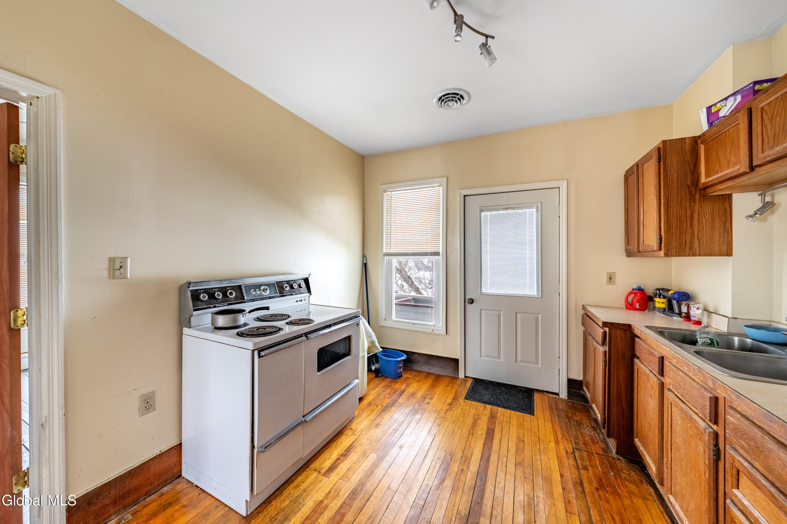 57 Bridge Street Broadalbin NY 12025