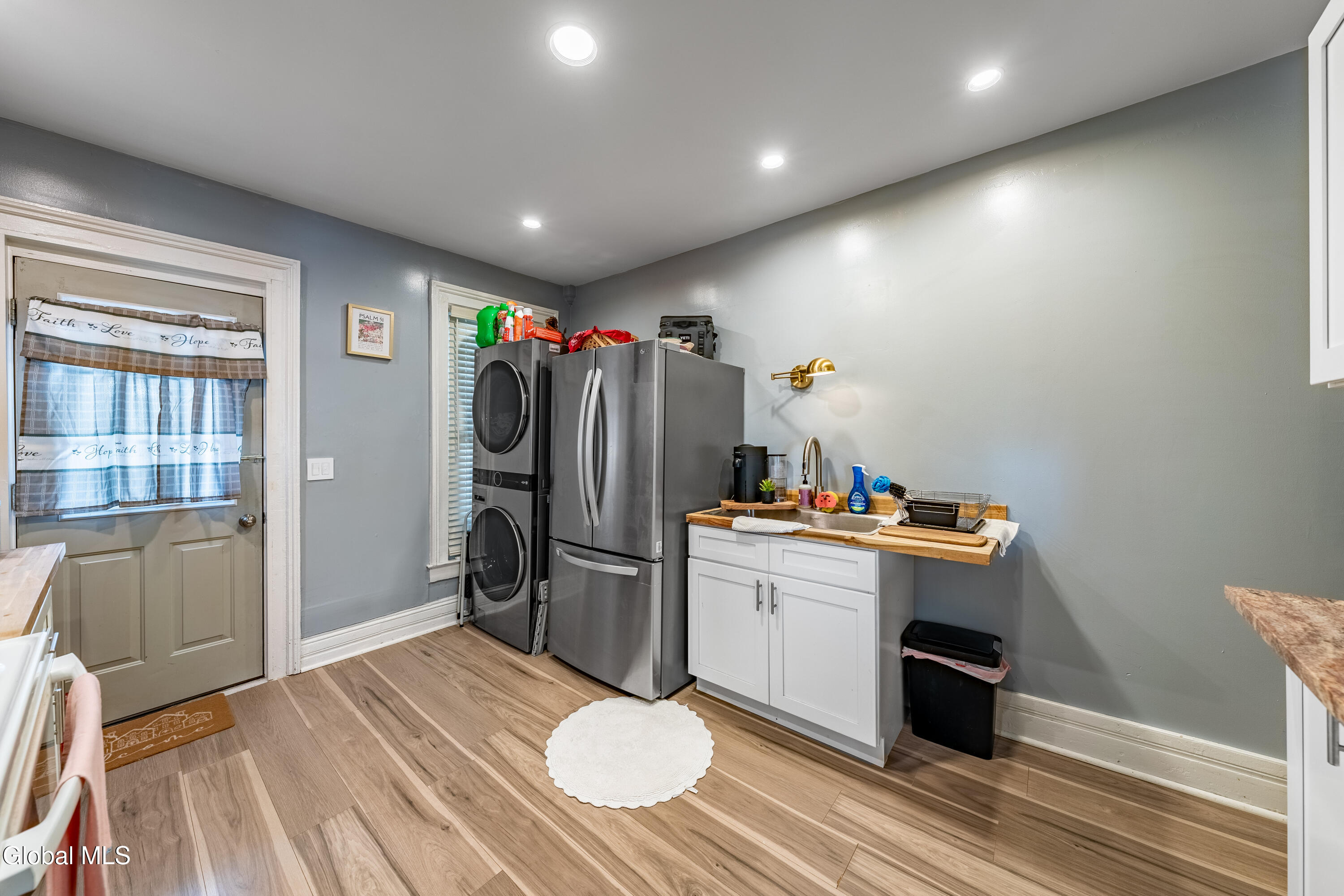 57 Bridge Street Broadalbin NY 12025